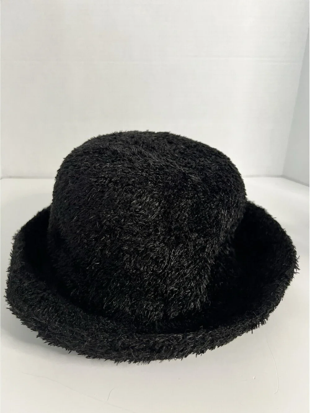Vintage Jaclyn Smith Women’s Black Soft Fuzzy Fedora Cloche Hat Chic Classic